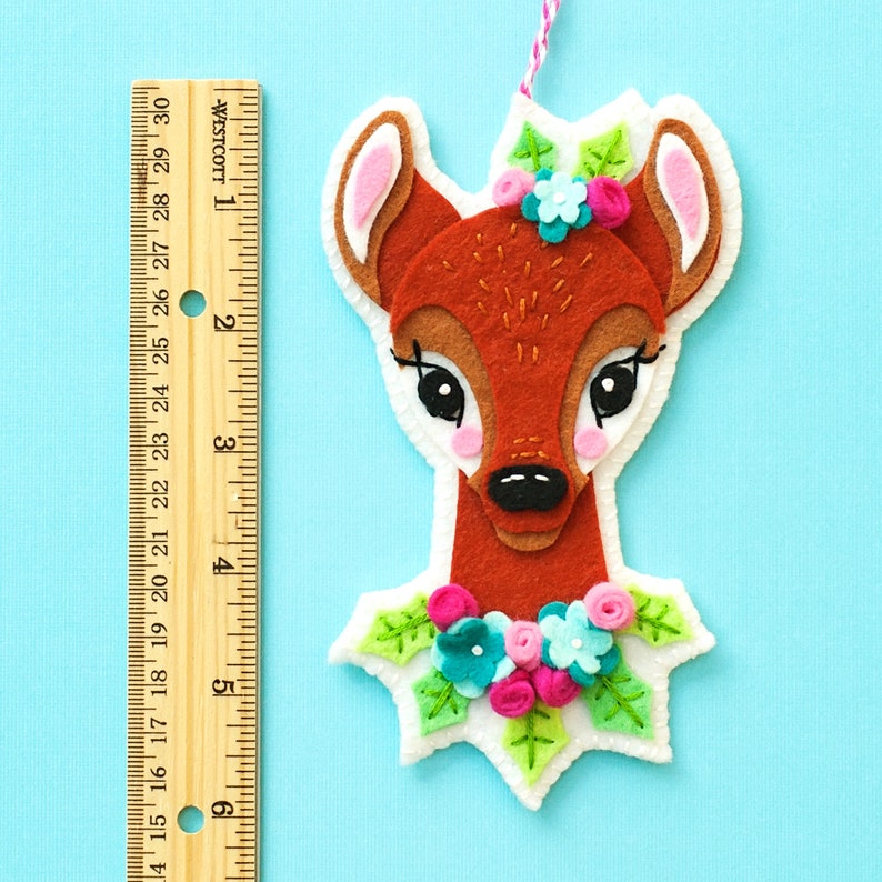 Felt PDF Pattern, Reindeer Ornament, Christmas Ornament, Deer Embroidery Pattern, Felt Deer, Woodland Animal, Felt flowers, Deer Softie image 3