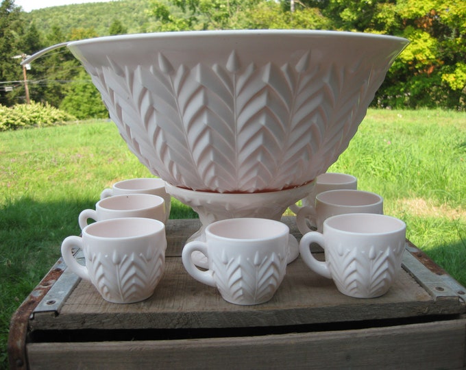 Complete Vintage Shell Pink Punch Bowl Set VERY Etsy