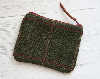 Green, pink and red tweed zipped coin purse / change purse / card purse