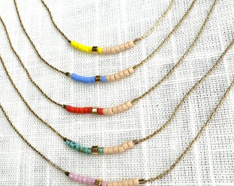 Colorblock Seed Bead Necklace on Gold Chain, Minimalist Layering Necklace, Dainty Beaded Jewelry, Colorful Minimalist Everyday Necklace
