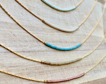 Simple Colorful Minimalist Necklace, Delicate Beaded Necklace, Tiny Delicate Necklace, Minimalist Necklace, Muted Color Necklace, Seed Bead
