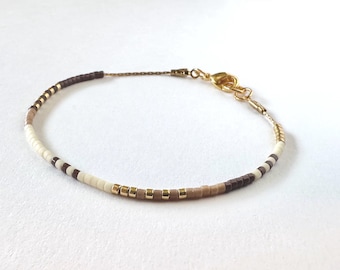 Thin Beaded Bracelet, Delicate Beaded Bracelet, Tiny Beaded Minimalist Bracelet, Dainty Bracelet with Seed Beads, Neutral Beaded Bracelet