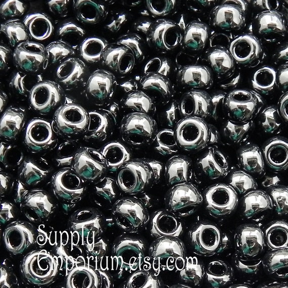 Czech Seed Bead 11/0 (2mm) Beads Opaque Black Beads
