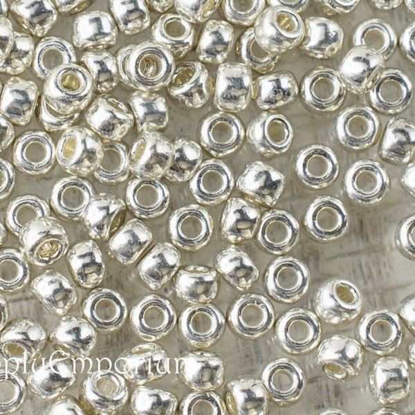 8/0 Galvanized Silver Miyuki Seed Beads - 8/0 Miyuki Silver Seed Beads - Miyuki 8-1051 Galvanized Silver, 1992  (10g)