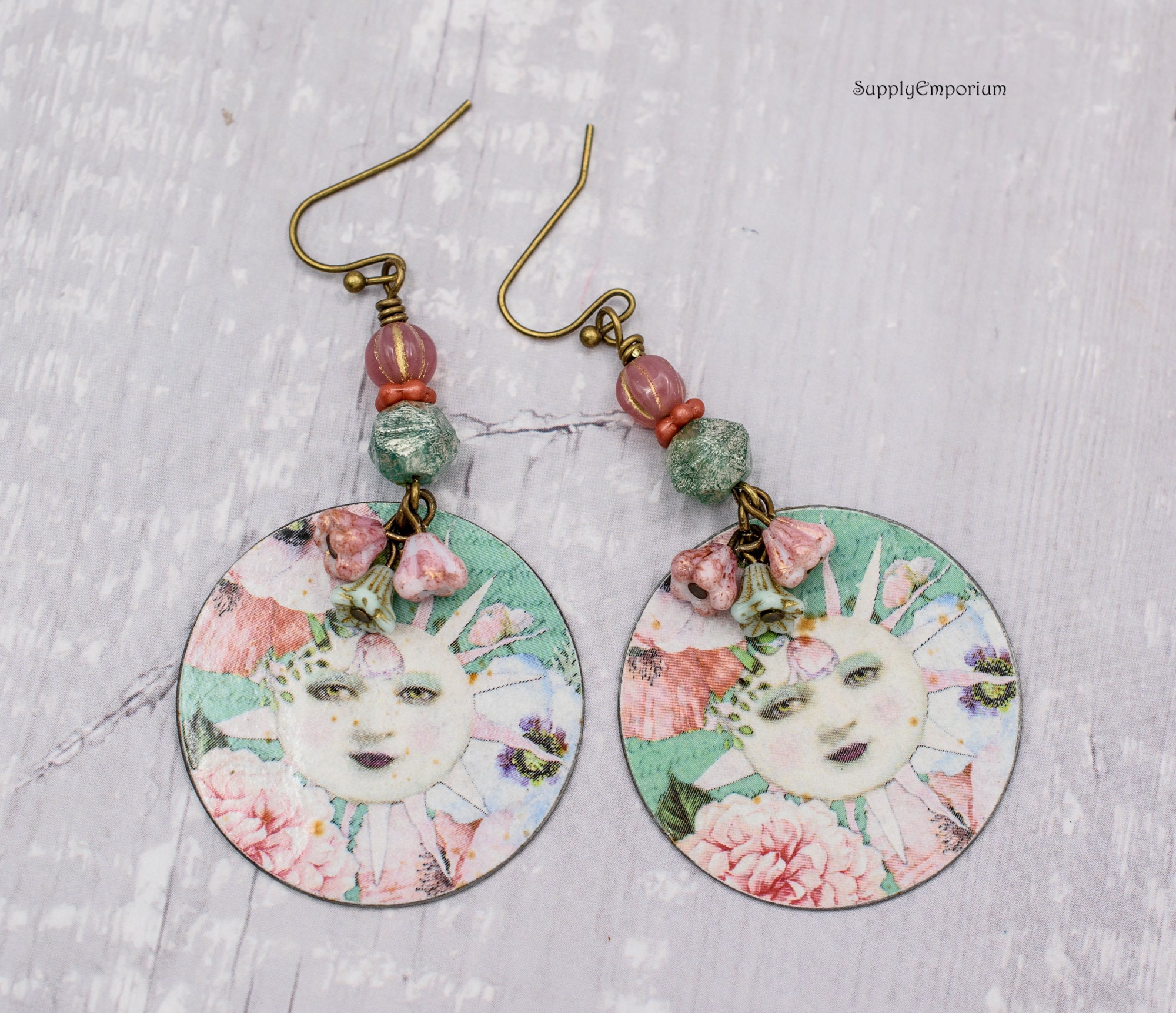 Aggregate 151+ decoupage quilling earrings best seven.edu.vn
