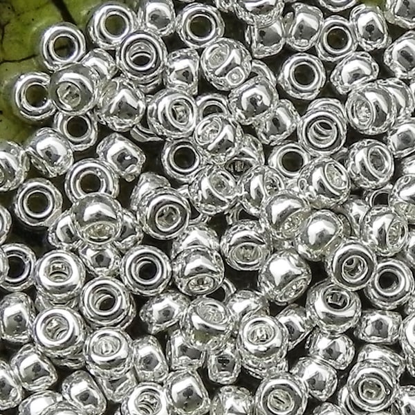 15/0 Bright Sterling Silver Plated Miyuki Seed Beads - 15/0 Miyuki Sterling Silver Plated - Miyuki 15-961 Sterling Silver, 5263 (5g)