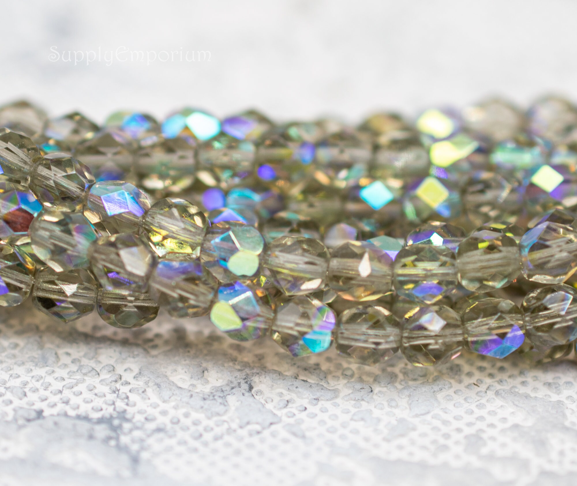 Crystal Clear Matte 25 8mm Faceted Round Czech Glass Fire Polish Beads Crystal Clear Matte 25 8mm Faceted Round Czech Glass Fire Polish Beads