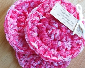 Set of 3 Crochet Nylon Net Dish Scrubbies: Red and White "Peppermint Swirl"
