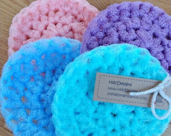 Pretty pastels. Set of 4 dish scrubbies. Crochet nylon dish scrubbers. Sky blue, peach, lavender, and aqua