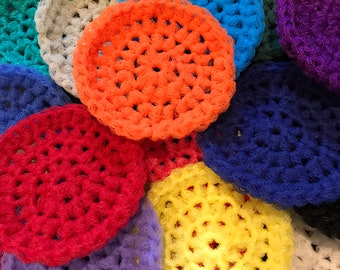 SET of 15 Dish Scrubbies. Crochet Nylon Dish Scrubbers. 15 different Colors! Great housewarming or wedding shower gift.