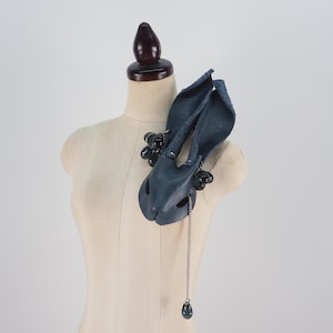 Handmade Mini Rabbit Leather mask head brooch 001