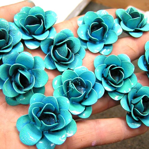 2 Large Metal RED Rose Flowers for Accents Embellishments Etsy