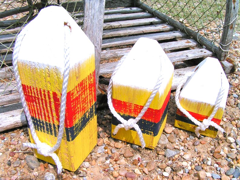 Set of 3 Wood Lobster Buoys Nautical Garden Decor Fishing Etsy