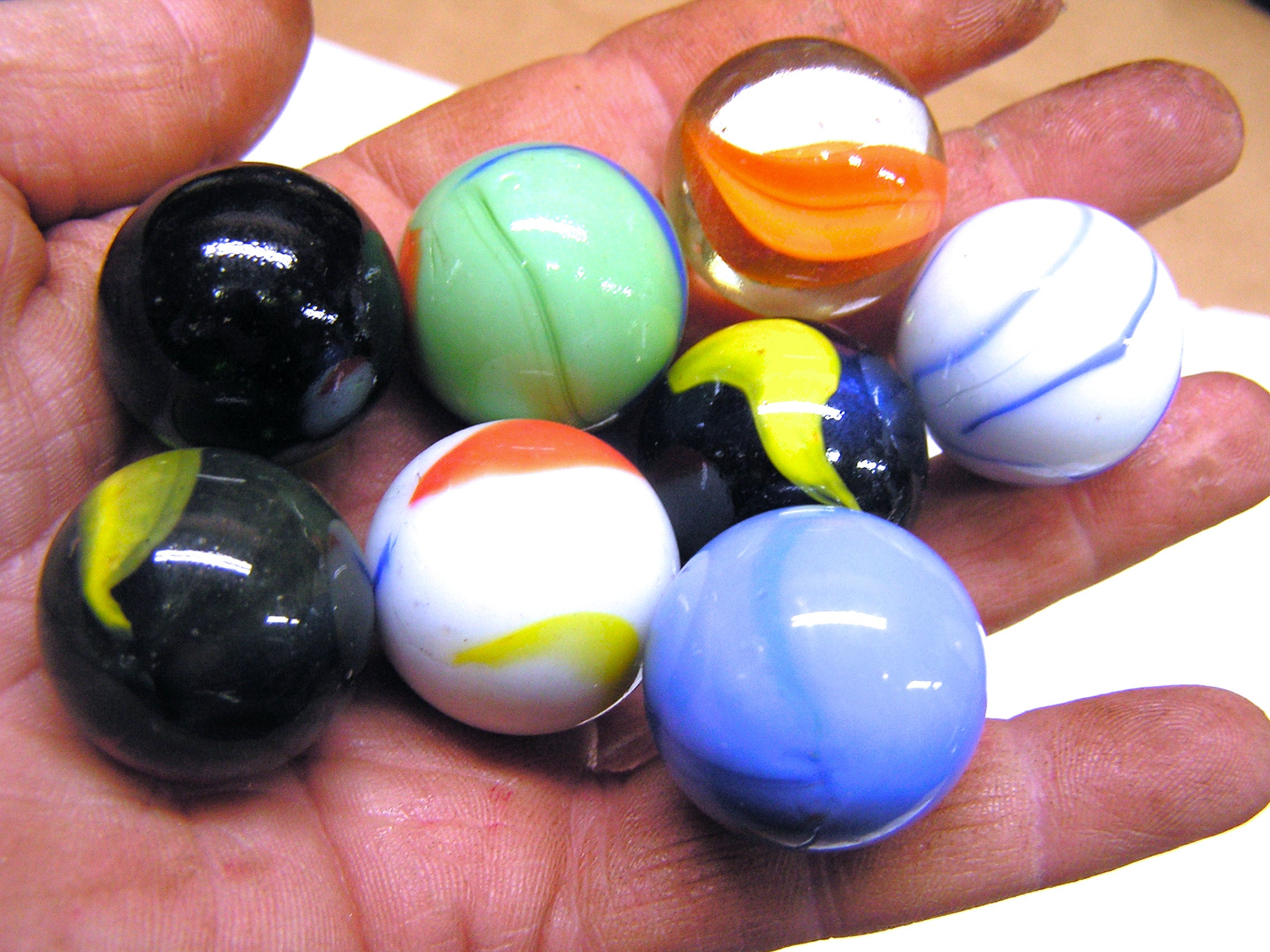 8 LARGE Glass Marbles, Assorted Colors, Set 112122 - Etsy 8 LARGE Glass Marbles, Assorted Colors, Set 112122 - Etsy
