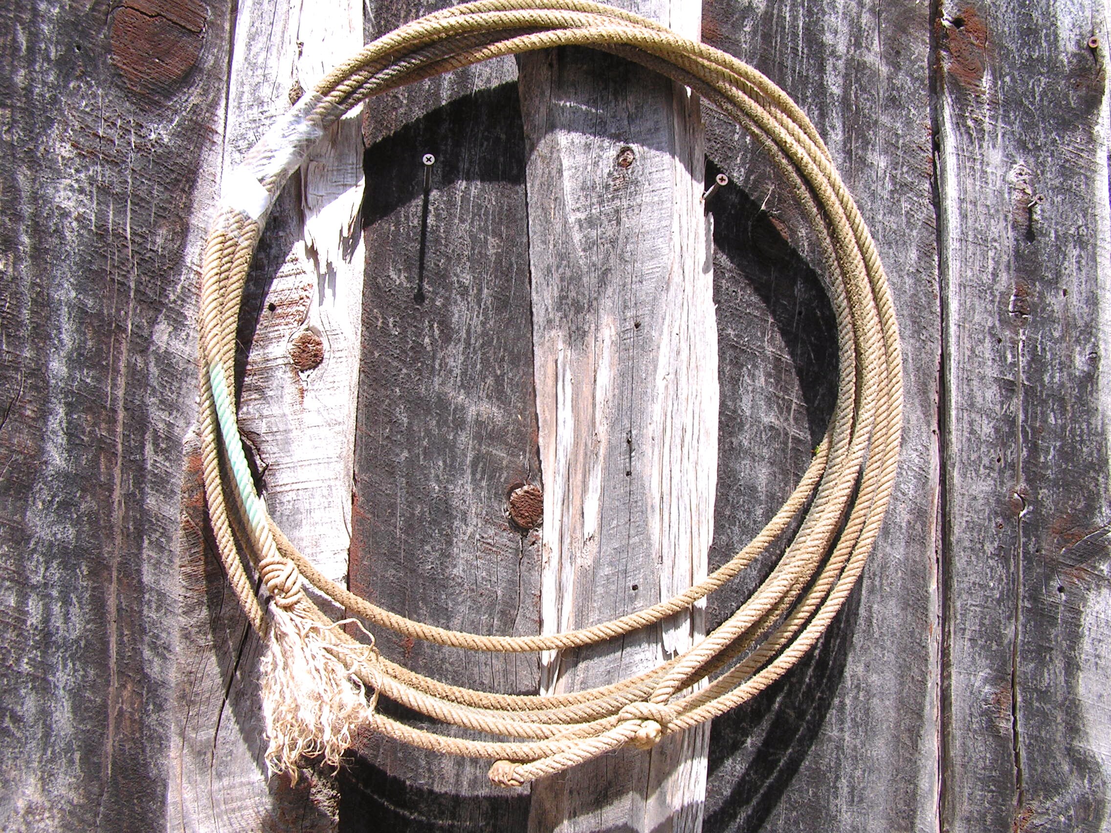 Real Used Cowboy Larat-used Lasso Rope-western Decor-farmhouse Decor