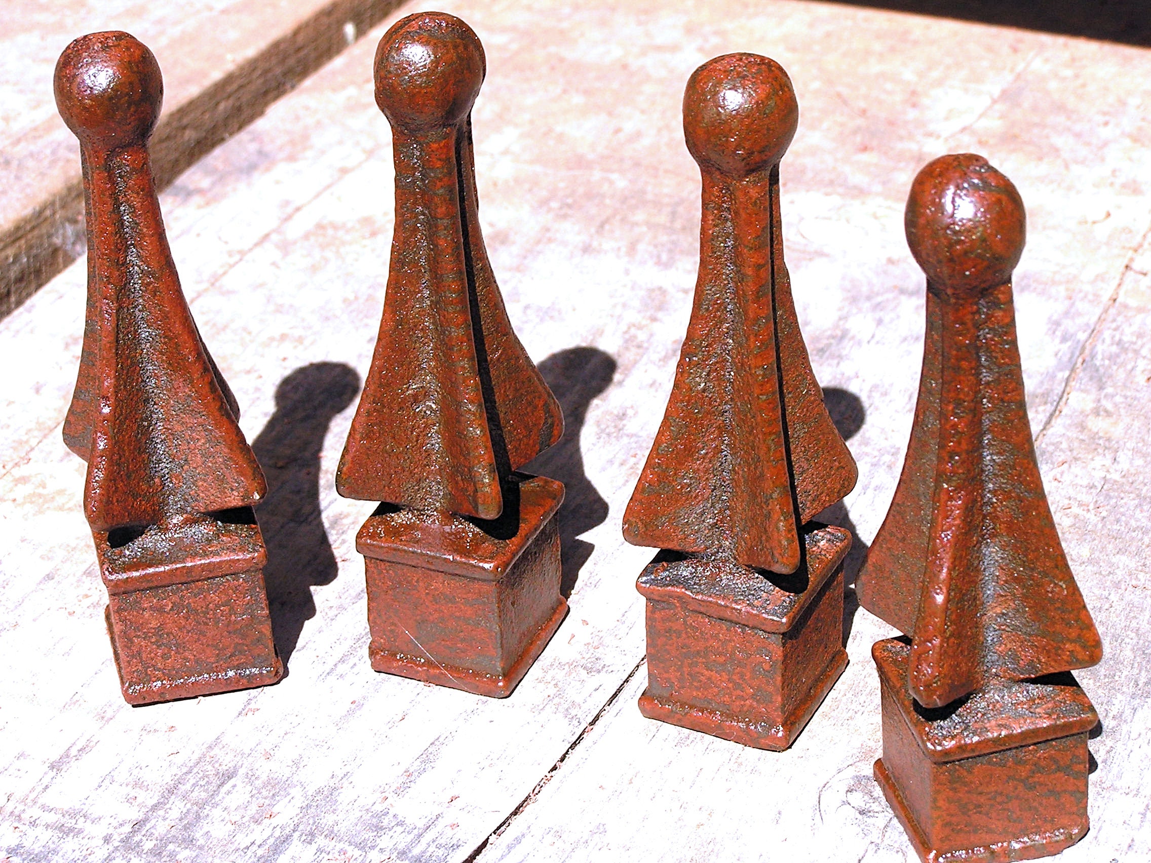 4 Vintage Unfinished Wood Finials With Screw Base 3 3/4 Unpainted New