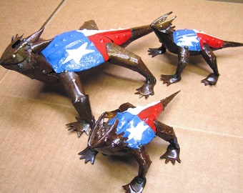 THREE Metal Art Texas Horney Toads, Junk Iron Art, HAND painted Garden Yard art, or pond ,fountain, horned toads