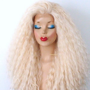 Blonde Lace front wig. 24&quot; Curly wig. Heat friendly synthetic wig. Cosplay wig.