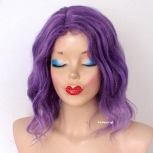 Purple ombré wig. 16&quot; Wavy hair wig. Heat friendly synthetic hair wig.