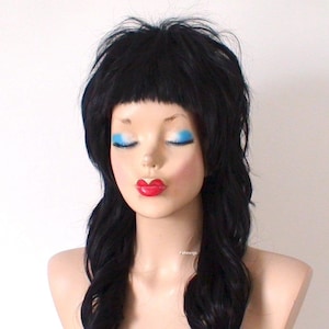 Black wig. 24&quot; Wavy layered hair with short bangs wig. Cosplay wig.