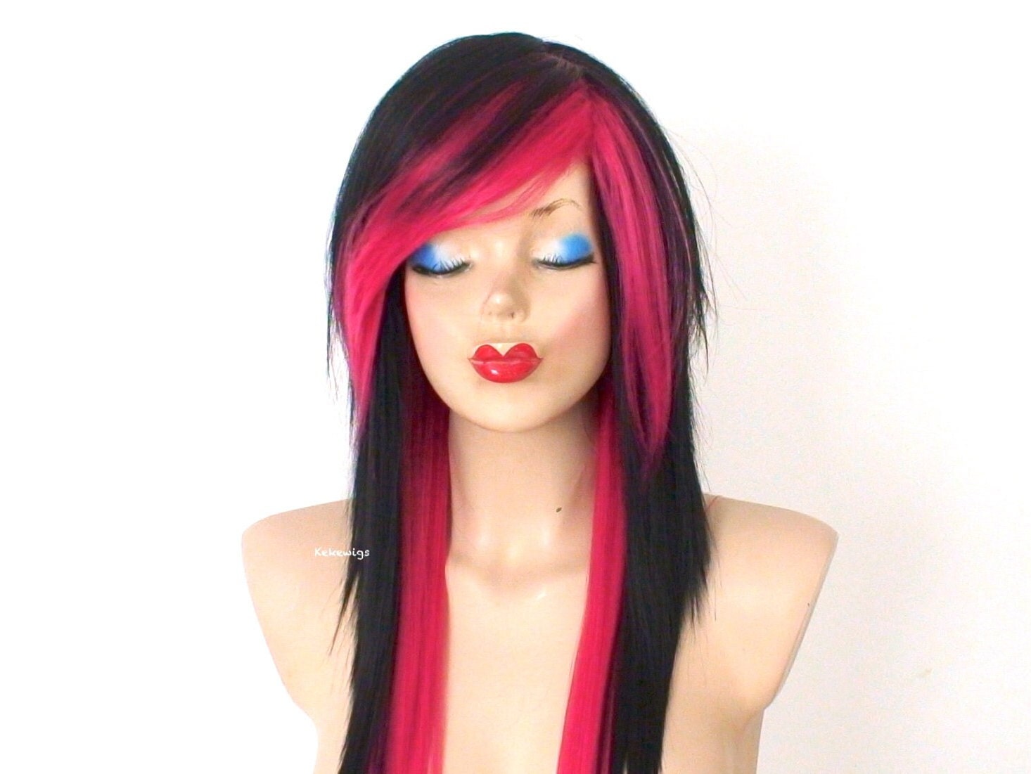 Dark Purple Wig Short Deep Purple Anime Cosplay Synthetic Wig With Bun Bangs For Halloween&Christmas Costume Party