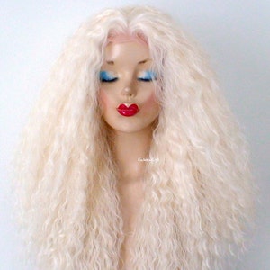 Lace front wig. Light Blonde curly hair wig. Heat friendly synthetic wig. Cosplay wig.