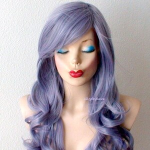 Pastel Lavender Gray wig. 26&quot; Curly hair side bangs wig. Heat-friendly synthetic hair wig.