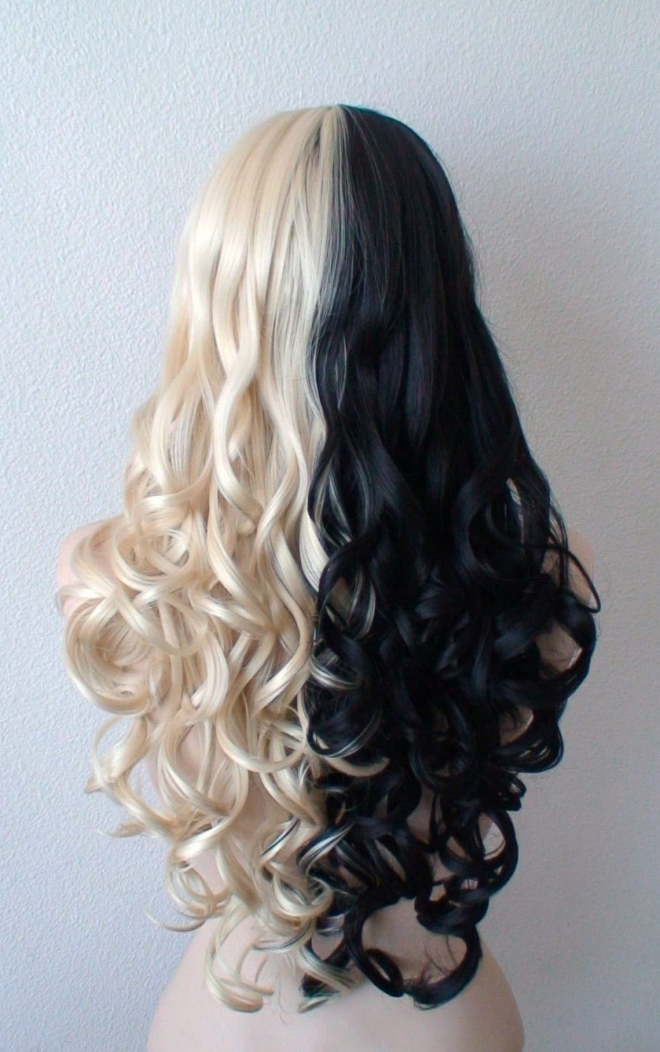 Two-tone Wig: Black & Blonde Curly Wig With Bangs, 28 display picture 2
