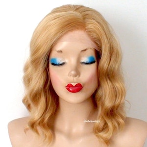 16&quot; Golden Blonde Wavy Lace Front Wig - Heat Friendly