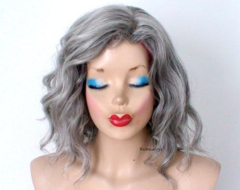 Grey wig. 16" Wavy hair wig. Heat friendly synthetic hair wig.