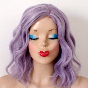 Lace front wig. Pastel smoky lavender wig. 16" Wavy hair wig. Heat-friendly synthetic hair wig.