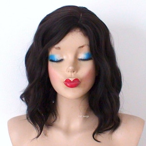 Brown wig. 16&quot; Wavy hair wig. Heat friendly synthetic hair wig.