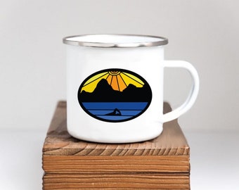 Taza de esmalte "Natación salvaje": Regalo del Distrito de los Lagos
