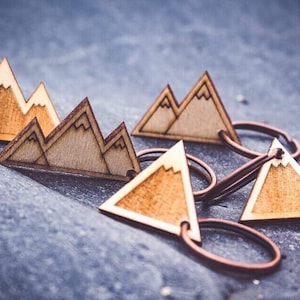 Wooden Mountain Keyring, Car Keychain,  Adventure Keyfob, Personalised House Keychain.