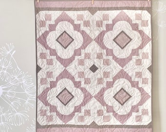 Lavender Lily in Wovens snuggler size quilt