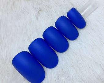 Set von 20 Handbemalten Hell Royal Blau Matte Nägel | • WÄHLE DEINE FORM • Press on Nails • Fake Nails • False Nails