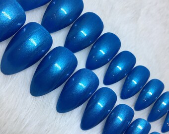 Set von 20 Handbemalten Bermuda Dreieck Blau Glossy Nails | • WÄHLEN SIE IHRE FORM • Drücken Sie auf Nägel • Fake Nägel • Falsche Nägel