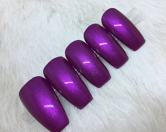 Juego de 20 uñas pintadas a mano con brillo de bayas oscuras / • ELIGE TU FORMA • Uñas postizas • Uñas postizas • Uñas postizas