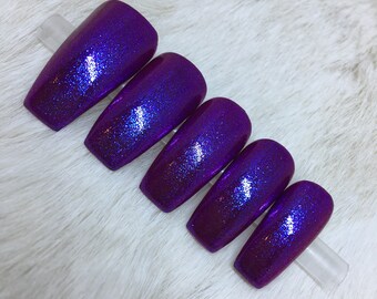Set of 20 Handpainted Light Shifting Purple Sparkle Glossy Nails | • CHOOSE YOUR SHAPE • press on nails • fake nails • false nails