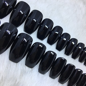 Set von 20 Handbemalten Glossy Black Nails | • WÄHLEN SIE IHRE FORM • Drücken Sie auf Nägel • Fake Nägel • Falsche Nägel