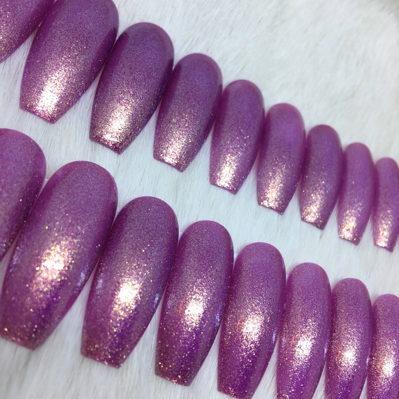 Set of 20 Handpainted Purple Space Holo Shimmer Nails - Etsy