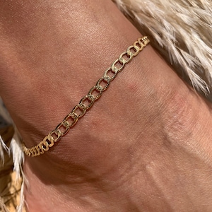 18K Gold Filled Anklets for Women, Curb Chain Anklet, Anklet Bracelet, Thick Gold Anklet, Waterproof Anklet, Nickell Free, Hypoallergenic