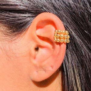 Chunky Beaded Gold Ear Cuff, No Piercing Boho Cuff Earring, Adjustable Gold Cuff, Gift for Girlfriend, Birthday Jewelry for Her