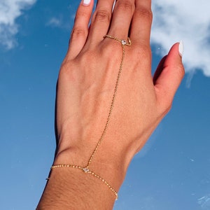 Dainty Gold Filled Hand Chain Bracelet, CZ Ring Hand Jewelry, Minimalist CZ Hand Chain, Gold Filled Bracelet, Ring attached Bracelet