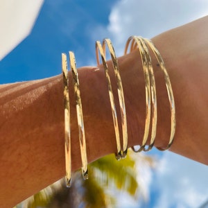 Dainty Thin Gold Filled Bangles,Gold Bangles,Gold Bangle Bracelet,Bangles for Women,Minimalist Bangle,Simple Gold Bangle,Set of Bangles