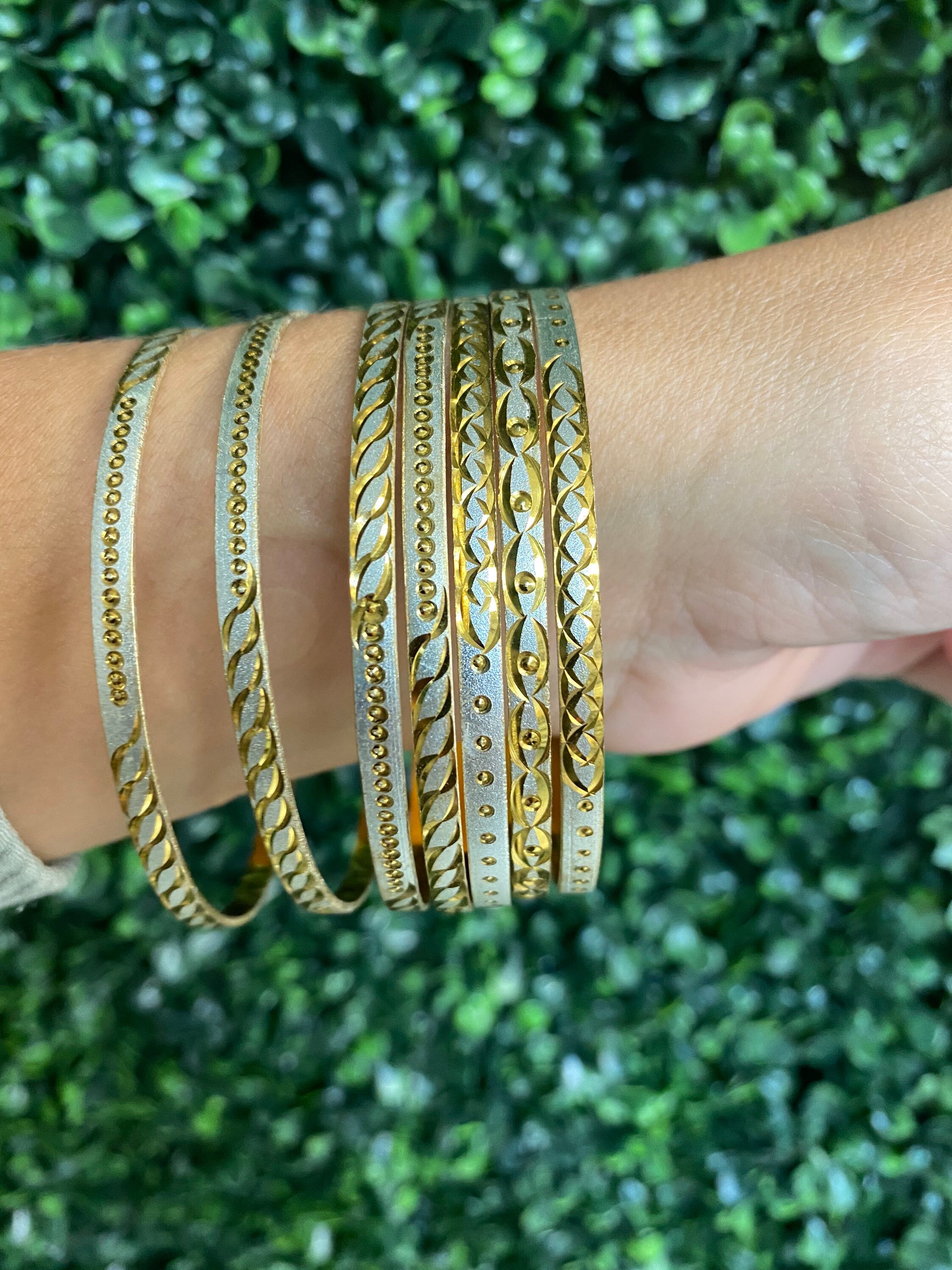 Jewel one 2024 bangles design