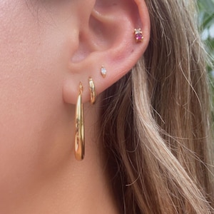 18k Thin Gold Filled Hoops,Waterproof hoops,Dainty Hoops,Hypoallergenic hoops,Lightweight Hoops,Hoop Earrings,Gold Filled Hoops,Simple Hoops