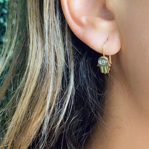 18K Small Gold Hamsa Dangle Earrings,Gold Filled Hamsa Earrings,Hand of Fatima Earrings,Jewish Gift for her,Little Hamsa Hand Earrings,Hamsa