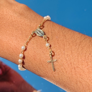 Dainty Rosary Cross Bracelet,Pearl Rosary Bracelet,Cross Bracelet,Rosary Chain Bracelet,Christian Jewelry,Religious Gift,Religous jewelry