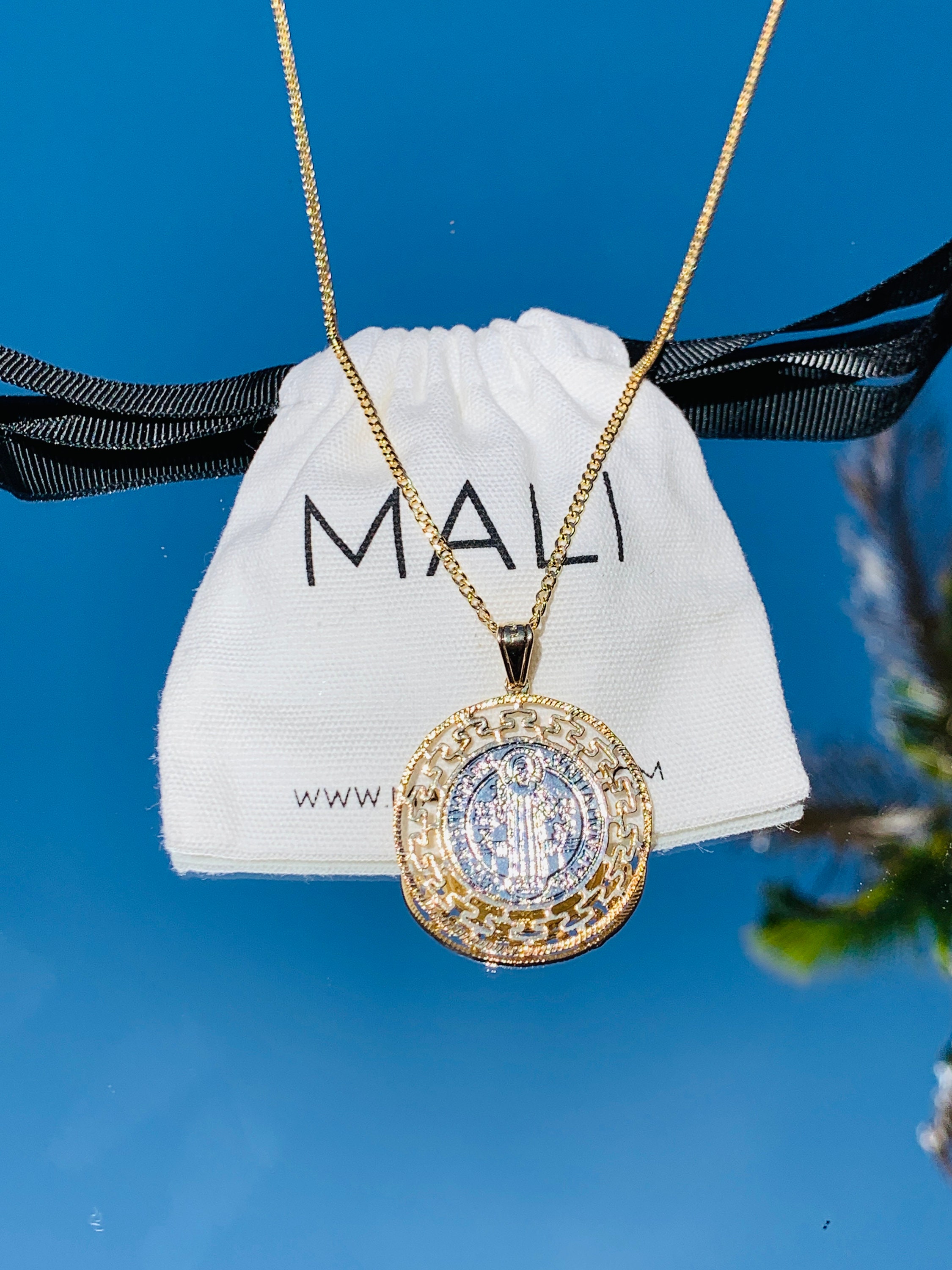 Collana San Benedetto In Oro Giallo 18 Carati – Medaglione Religioso 18 Pollici